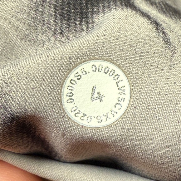 Align HR Pant 25" Cool Size 4 Grey white black - Picture 6 of 6